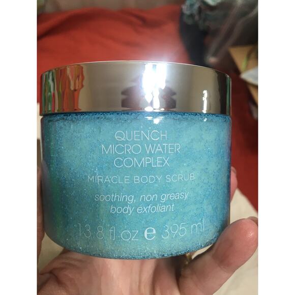 NWOT Never Opened, Quench Microwater Complex Miracle Body Scrub & Souffle' - Picture 5 of 7